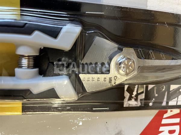 Grote foto elektricien schaar doe het zelf en verbouw gereedschappen en machines