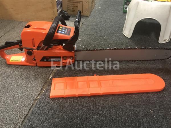Grote foto powertech benzine kettingzaag 52cc doe het zelf en verbouw gereedschappen en machines