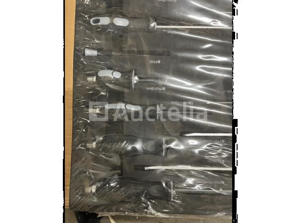Grote foto inleg tray met schroevendraaiers doe het zelf en verbouw gereedschappen en machines