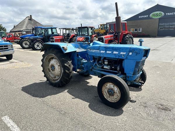 Grote foto ford 2000 agrarisch tractoren