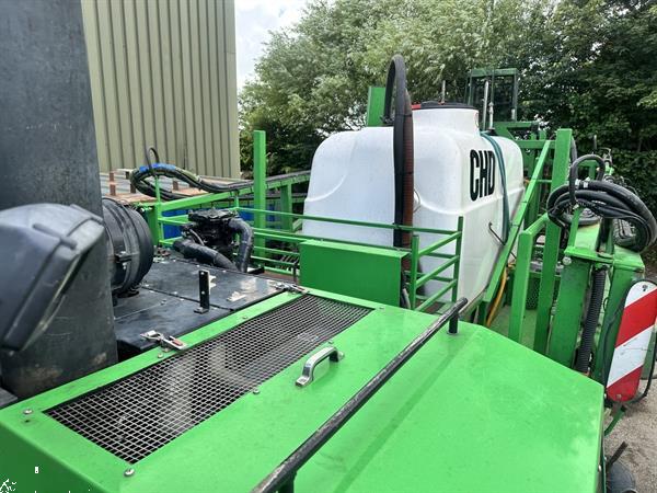 Grote foto chd zelfrijdende veldspuit agrarisch tractoren
