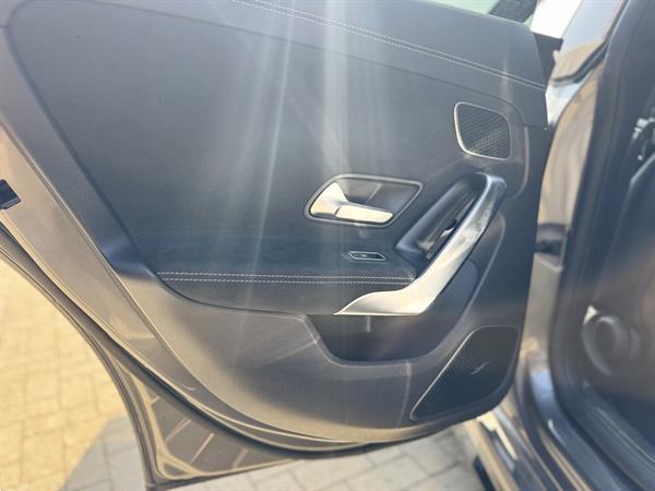 Grote foto mercedes cla klasse shooting brake 250e hybride amg pakket night pakket burmester audio automaat 20 auto mercedes