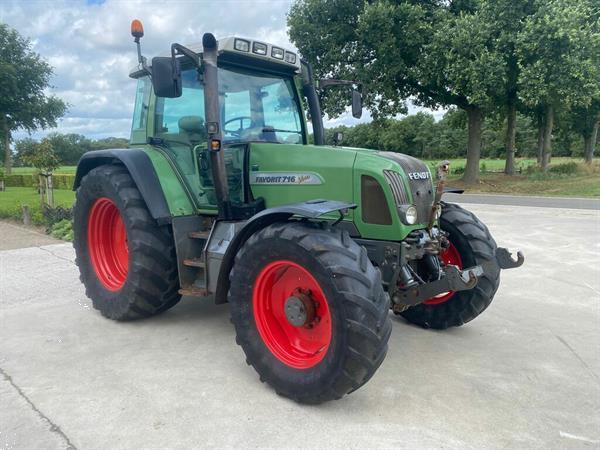 Grote foto fendt 716 vario 2001 12900 hours agrarisch tractoren
