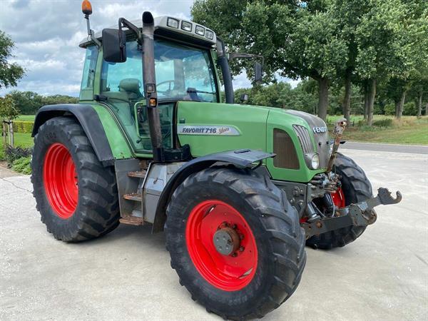 Grote foto fendt 716 vario 2001 12900 hours agrarisch tractoren