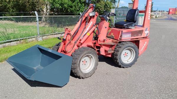 Grote foto weidemann marge 1030d p minishovel 22 pk joystick nieuwe bak mestriek agrarisch shovels