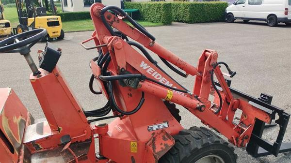 Grote foto weidemann 1030d p minishovel 22 pk joystick bak palletvorken mestriek agrarisch shovels