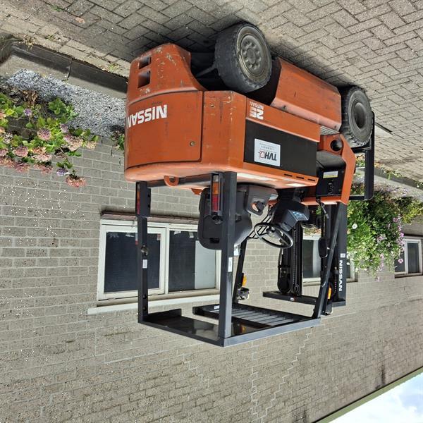 Grote foto nissan 2 5 ton triplo heftruck agrarisch heftrucks