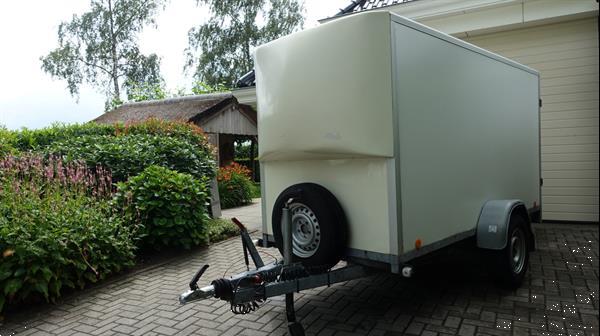 Grote foto gesloten aanhangwagen agrarisch aanhangwagens