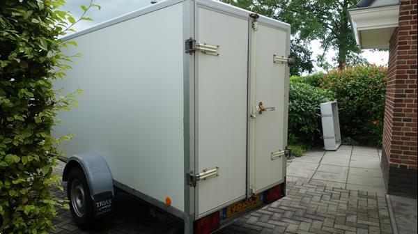 Grote foto gesloten aanhangwagen agrarisch aanhangwagens