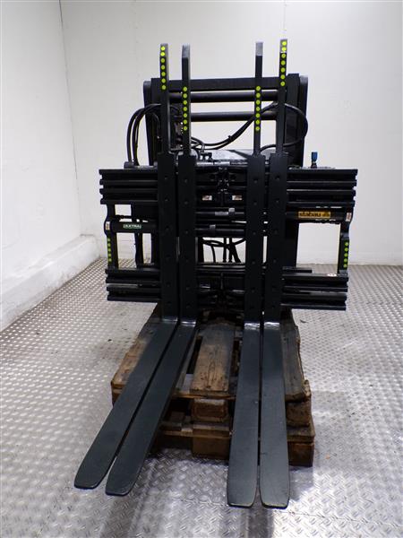 Grote foto stabau vorkenversteller dubbel met schaarreach outlet agrarisch heftrucks