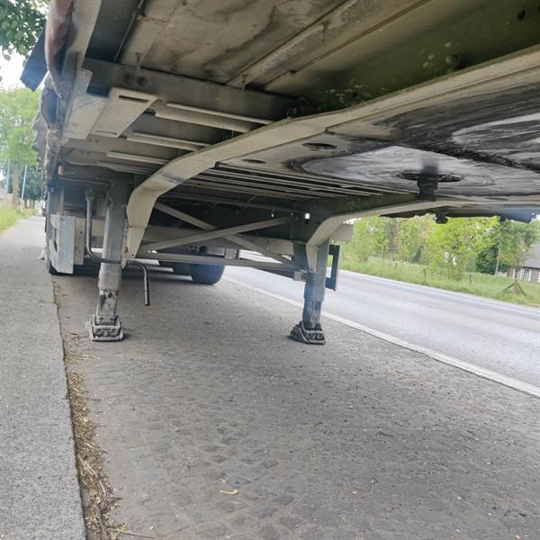 Grote foto schmitz huif doe het zelf en verbouw opleggers