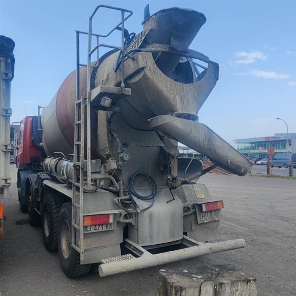 Grote foto daf cf 85 doe het zelf en verbouw beton en steenbewerking
