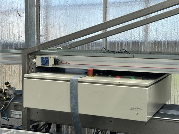 Grote foto acb combi transportband 860 cm met 12 werktafels agrarisch transportbanden