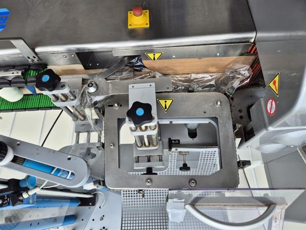 Grote foto rgd vr 6 genio flowpackmachine voor losse kwetsbare producten zoals courgettes en aubergines agrarisch tuinbouw