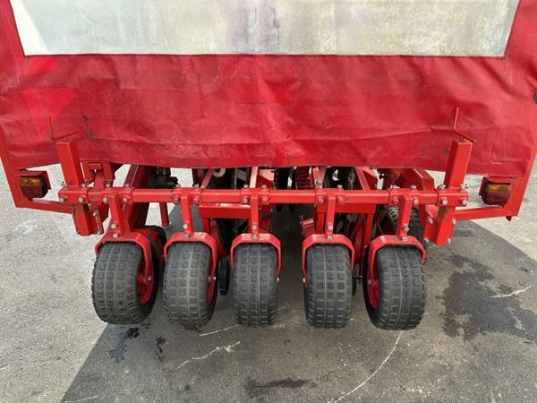 Grote foto elco beddenplantmachine 4 rijen met schijven agrarisch zaaimachines