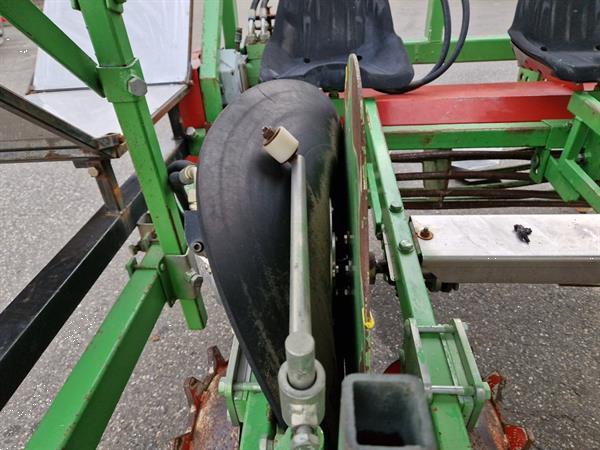 Grote foto basrijs bps fe150 plantmachine met aangedreven schijven voor 2 rijen agrarisch zaaimachines