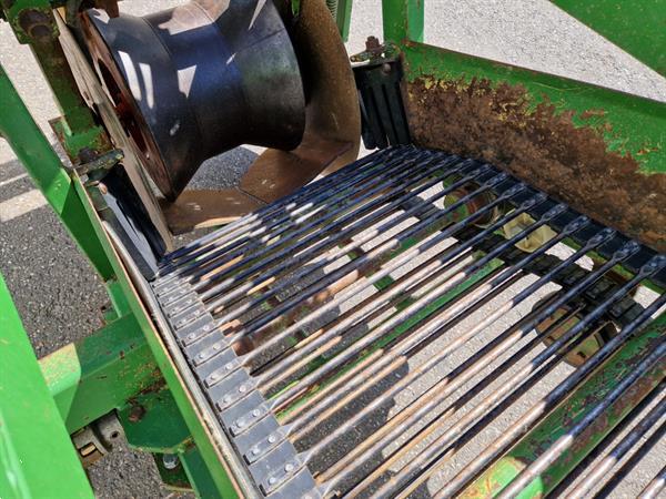 Grote foto krakei 1 rijige aardappel en stammenrooier agrarisch aardappelpootmachines