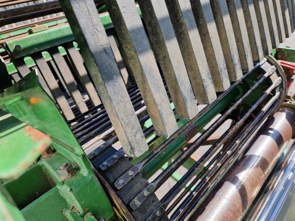 Grote foto krakei 1 rijige aardappel en stammenrooier agrarisch aardappelpootmachines