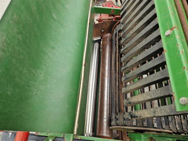 Grote foto krakei 1 rijige aardappel en stammenrooier agrarisch aardappelpootmachines