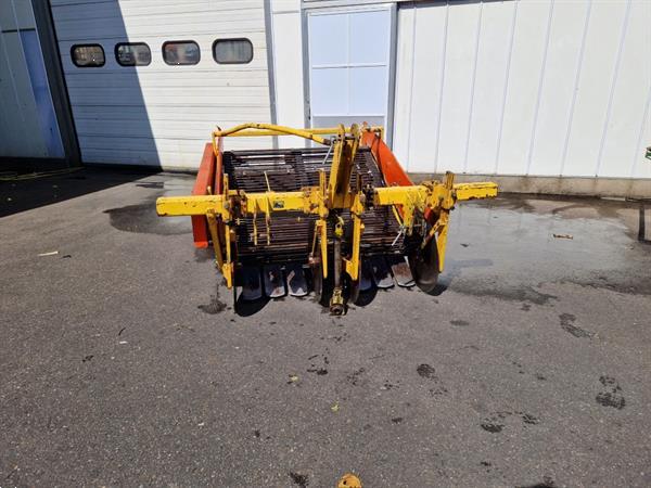 Grote foto samon en aardappelrooier voor 2 rijen agrarisch aardappelpootmachines