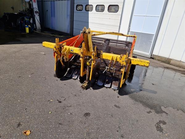 Grote foto samon en aardappelrooier voor 2 rijen agrarisch aardappelpootmachines