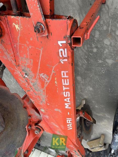 Grote foto kuhn vari master 121 690785 agrarisch ploegen