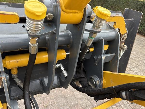 Grote foto mustang 106 shovel agrarisch shovels