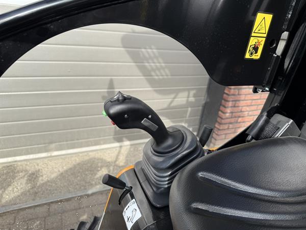 Grote foto giant g1500 l x tra minishovel nieuw 495 lease agrarisch shovels