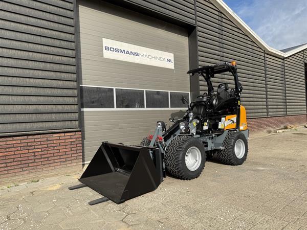Grote foto giant g1500 l x tra minishovel nieuw 495 lease agrarisch shovels