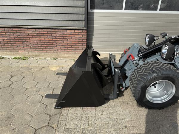 Grote foto giant g1500 l x tra minishovel nieuw 495 lease agrarisch shovels