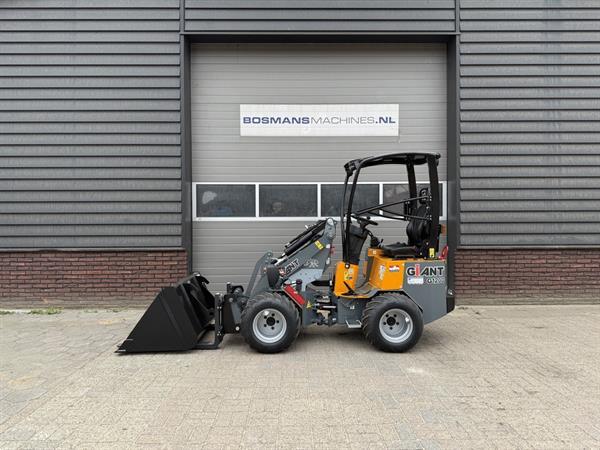 Grote foto giant g1200 minishovel kniklader nieuw 400 lease agrarisch shovels
