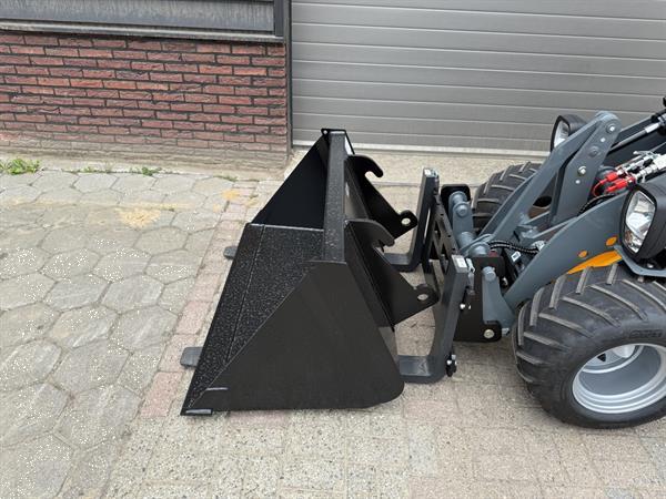 Grote foto giant g1200 minishovel kniklader nieuw 400 lease agrarisch shovels
