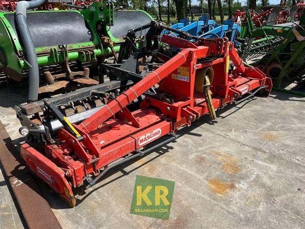 Grote foto maschio dm3500 693643 agrarisch akkerbouw
