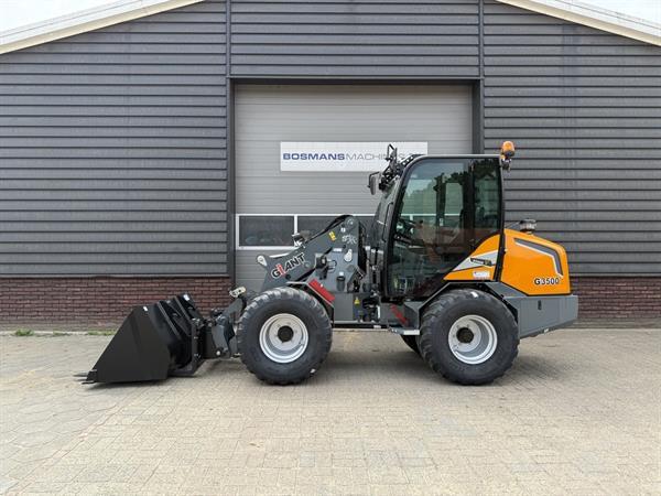 Grote foto giant g3500 shovel nieuw met cabine agrarisch shovels