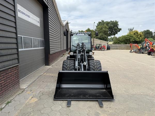 Grote foto giant g3500 shovel nieuw met cabine agrarisch shovels