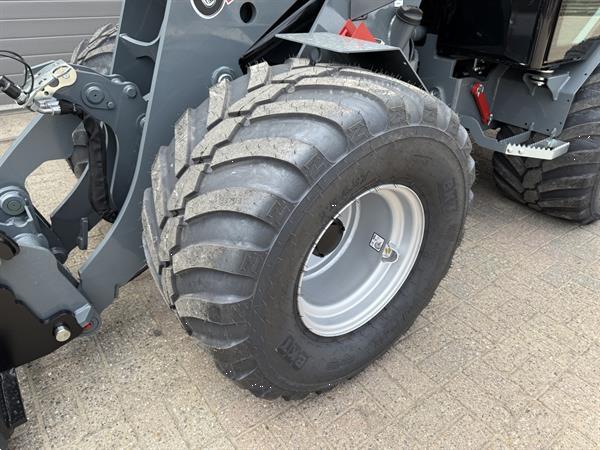 Grote foto giant g3500 shovel nieuw met cabine agrarisch shovels