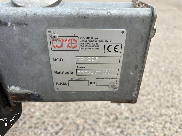 Grote foto comeb rijenfrees agrarisch onkruidbestrijding