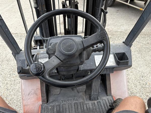 Grote foto toyota 1.5 t heftruck lpg agrarisch heftrucks