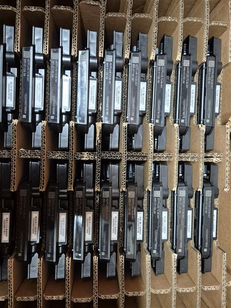 Grote foto enphase omvormers doe het zelf en verbouw elektra en kabels