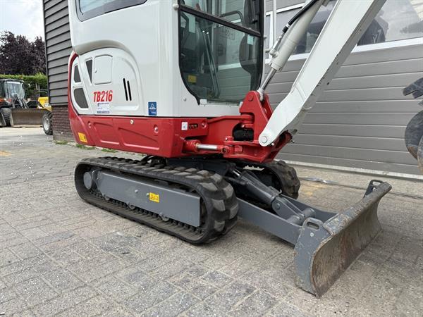 Grote foto takeuchi tb216 minigraver bj 2024 140 uur doe het zelf en verbouw kranen en graafmachines