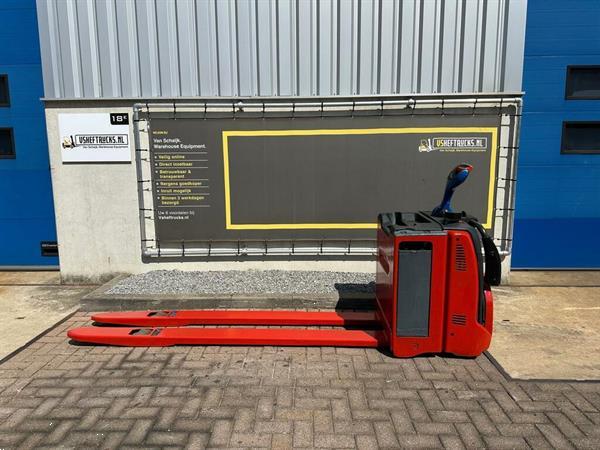 Grote foto vs 22279 elektrische palletwagen linde lepels 2400mm doe het zelf en verbouw hefwerktuigen