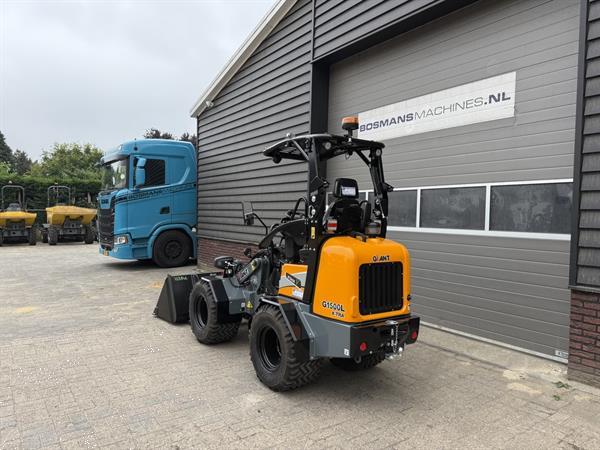 Grote foto giant g1500 l x tra minishovel tkd demo 495 lease giekvering agrarisch shovels