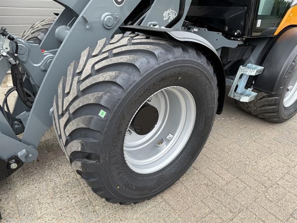 Grote foto giant g5000 shovel nieuw uit voorraad leverbaar agrarisch shovels