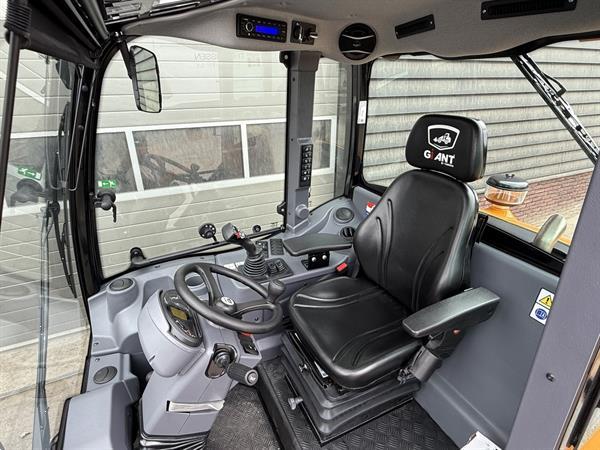 Grote foto giant g5000 shovel nieuw uit voorraad leverbaar agrarisch shovels