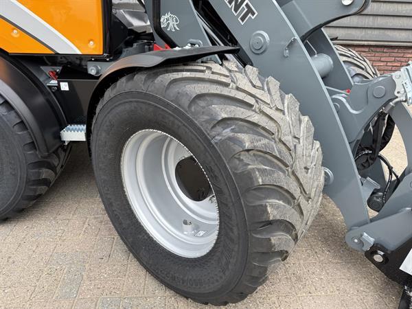 Grote foto giant g5000 shovel nieuw uit voorraad leverbaar agrarisch shovels