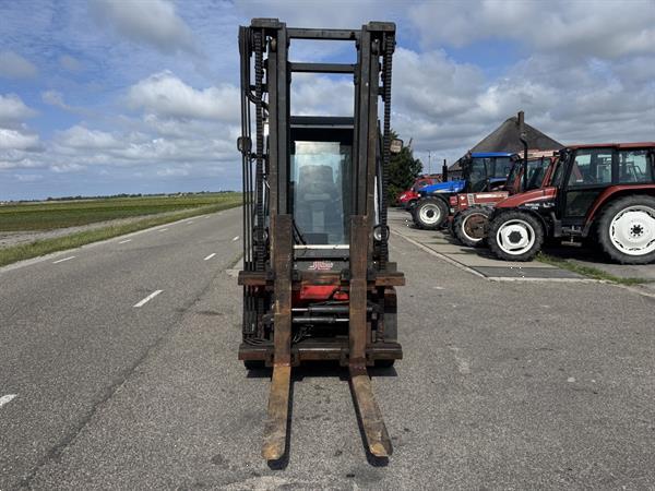 Grote foto dantruck heden 8440 dg agrarisch heftrucks