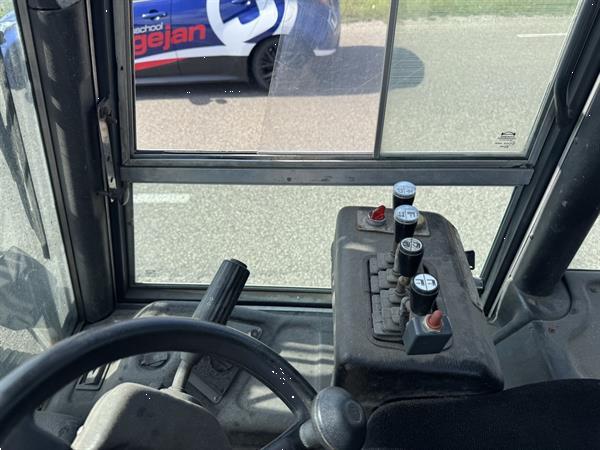 Grote foto dantruck heden 8440 dg agrarisch heftrucks