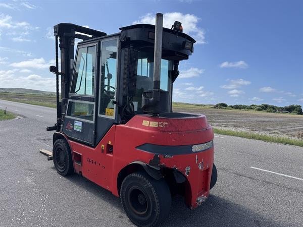 Grote foto dantruck heden 8440 dg agrarisch heftrucks