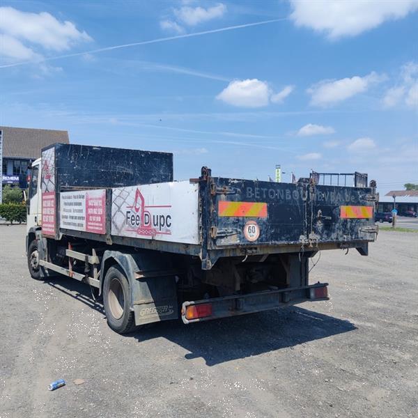 Grote foto iveco 130 e 18 doe het zelf en verbouw vrachtwagens