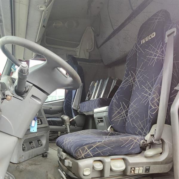 Grote foto iveco 480 doe het zelf en verbouw vrachtwagens